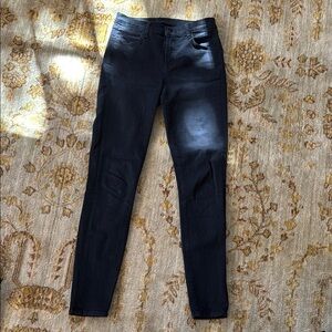 Stylish Black Skinny Jeans